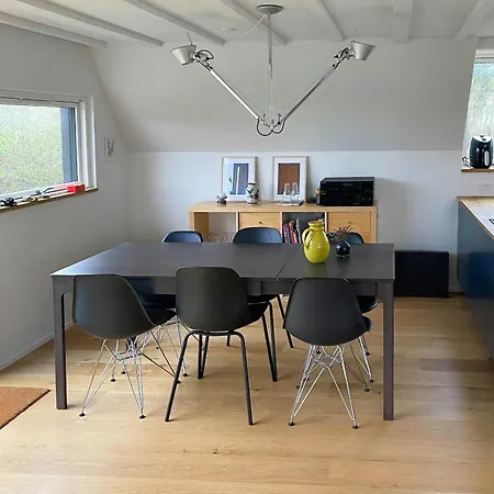 Naer Strand Oase Kort Gatur Fra Bonnerup *